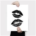Picture of Kisses _GroupedProduct_Rectangle_Portrait_Canvas_