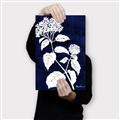 Picture of Flower on Blue II  _GroupedProduct_Rectangle_Portrait_Canvas_