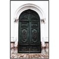 Picture of Green wooden door _GroupedProduct_Rectangle_Portrait_Photography _GroupedProduct_Rectangle_Portrait_Canvas_Framed_
