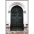 Picture of Green wooden door _GroupedProduct_Rectangle_Portrait_Photography _GroupedProduct_Rectangle_Portrait_Canvas_Framed_