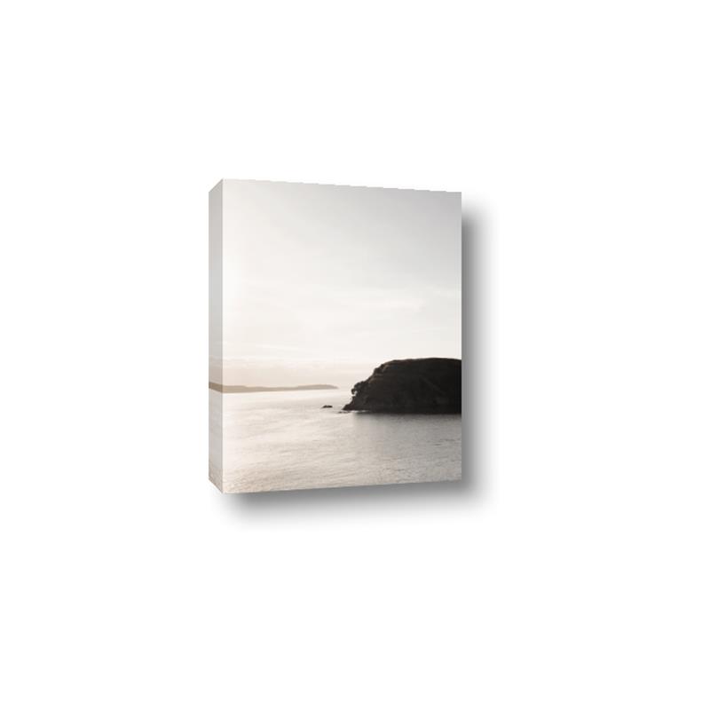 Picture of Minimalist  _GroupedProduct_Rectangle_Portrait_Photography _GroupedProduct_Rectangle_Portrait_Canvas_