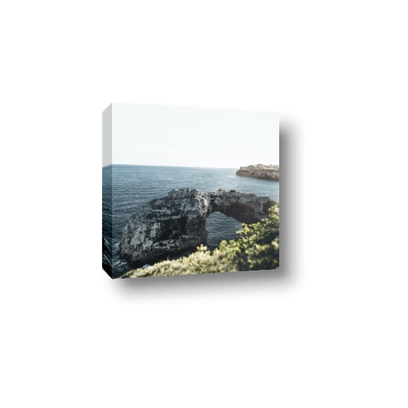 Picture of Beautiful Blue Ocean _GroupedProduct_Square_Photography _GroupedProduct_Square_Canvas_