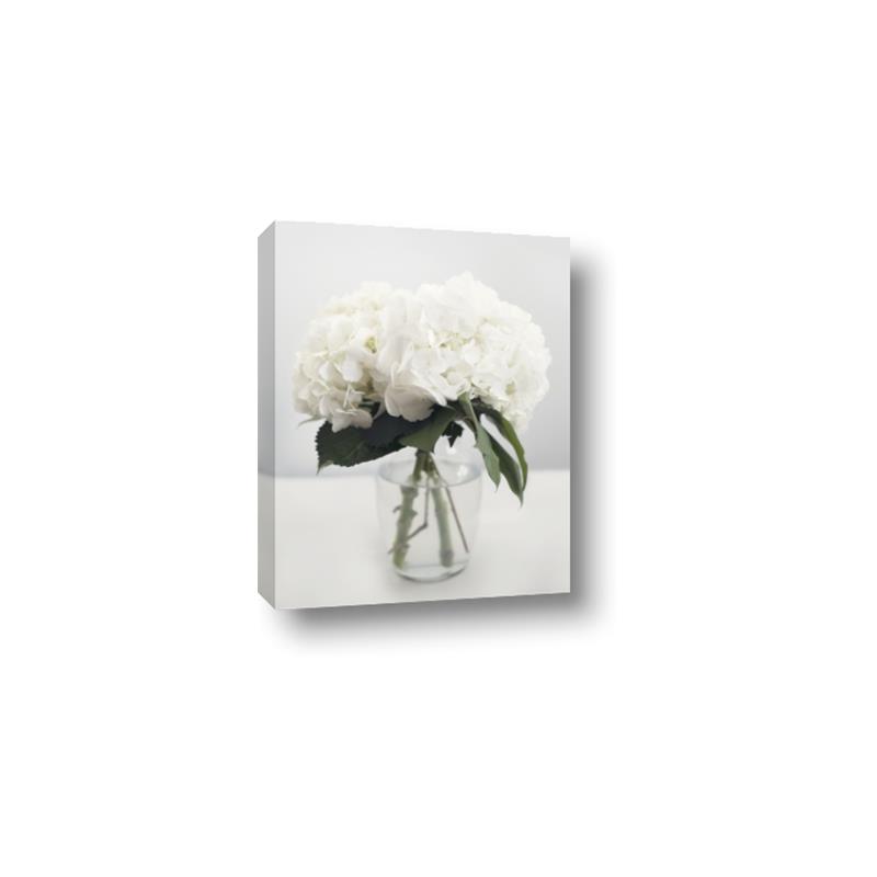 Picture of Hydrangea Bouquet _GroupedProduct_Rectangle_Portrait_Photography _GroupedProduct_Rectangle_Portrait_Canvas_
