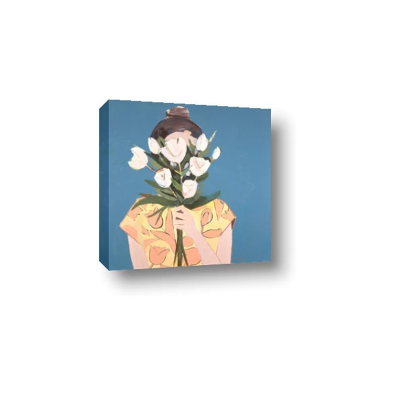 Picture of Girl with bouquet of flowers _GroupedProduct_Square_Canvas_