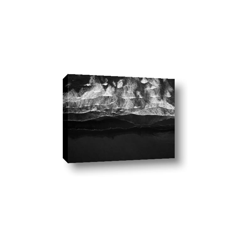 Picture of Black sand beach in Iceland _GroupedProduct_Rectangle_Landscape_Photography _GroupedProduct_Rectangle_Landscape_Canvas_