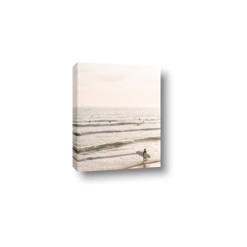 Picture of Surfer on the beach _GroupedProduct_Rectangle_Portrait_Photography _GroupedProduct_Rectangle_Portrait_Canvas_