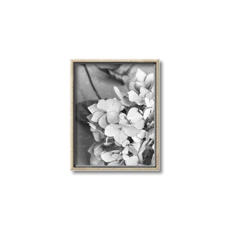 Picture of The Flowers He Gave _GroupedProduct_Rectangle_Portrait_Photography _GroupedProduct_Rectangle_Portrait_Canvas_Framed_