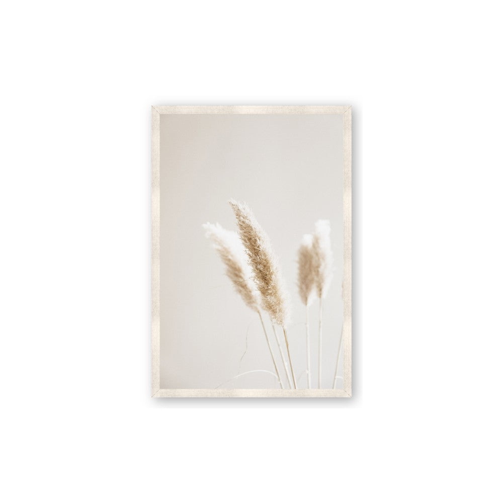 White Cluster petaled flower