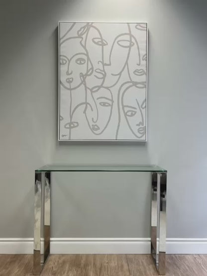 Faces in Focus